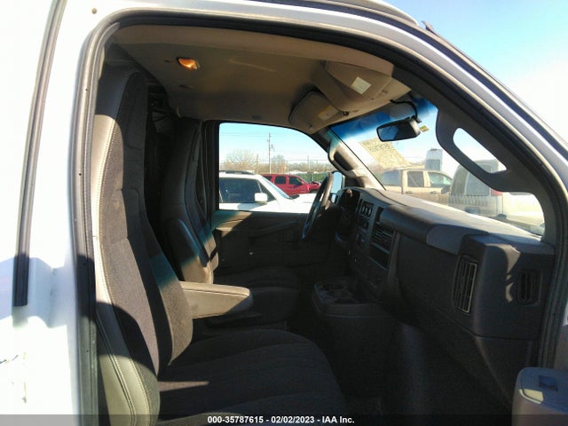 Chevrolet Express 2500 Work Van 2018 1GCWGAFG3J1908468 Image 5