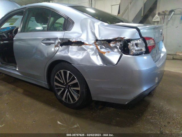 4S3BNAB64J3008331 Subaru Legacy