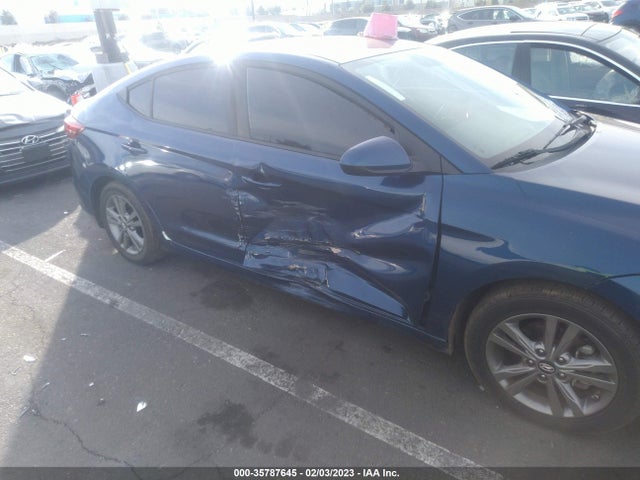 2018 HYUNDAI ELANTRA SEL VIN: 5NPD84LF4JH292273