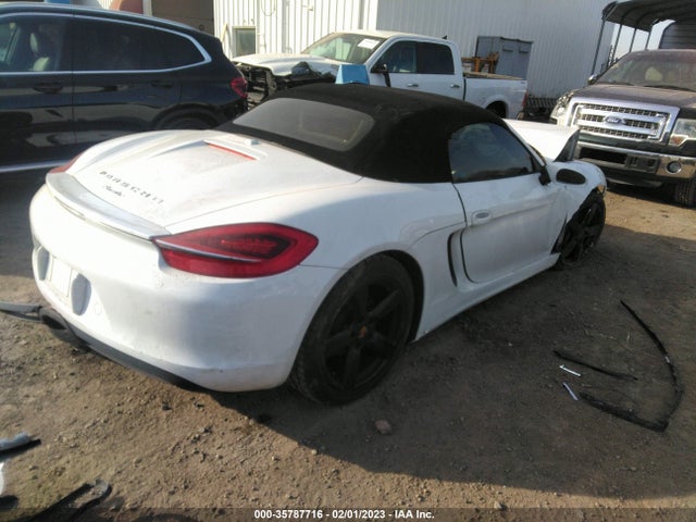2015 Porsche Boxster, VIN: WP0CA2A87FS120319