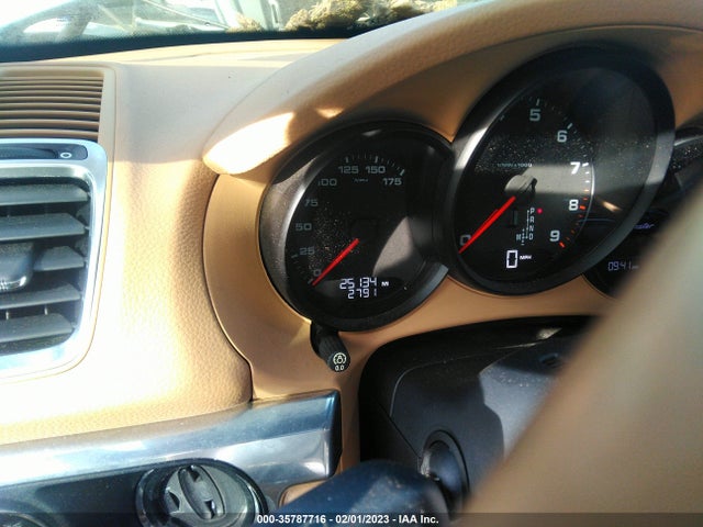 2015 Porsche Boxster, VIN: WP0CA2A87FS120319