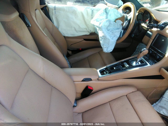 2015 Porsche Boxster, VIN: WP0CA2A87FS120319