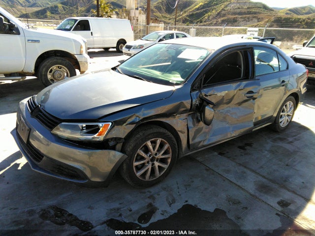 3VWDZ7AJ9BM377768 Volkswagen Jetta Sedan Se W