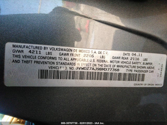 3VWDZ7AJ9BM377768 Volkswagen Jetta Sedan Se W