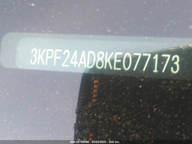 3KPF24AD8KE077173 KIA Forte Lxs