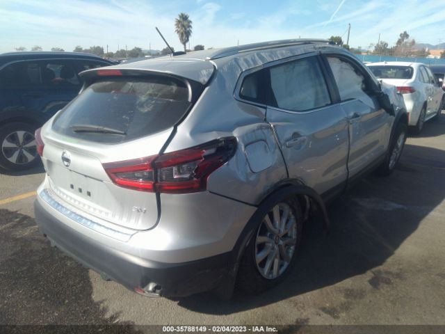 JN1BJ1BV5MW568030 Nissan Rogue Sport Sv