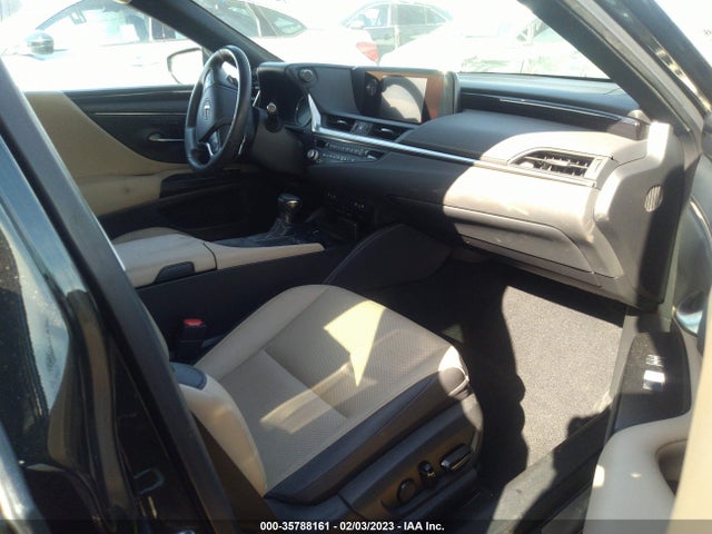58ADA1C15MU002404 Lexus Es Es 300h