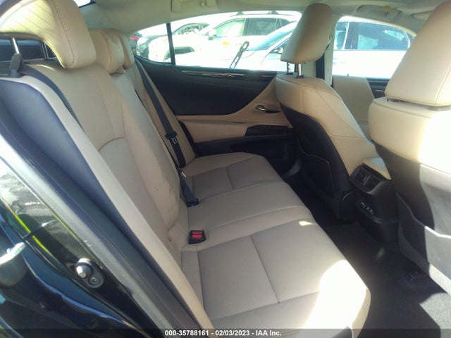 58ADA1C15MU002404 Lexus Es Es 300h
