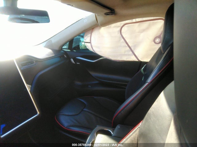 Tesla Model S Performance 2013 5YJSA1DP9DFP20522 Image 5