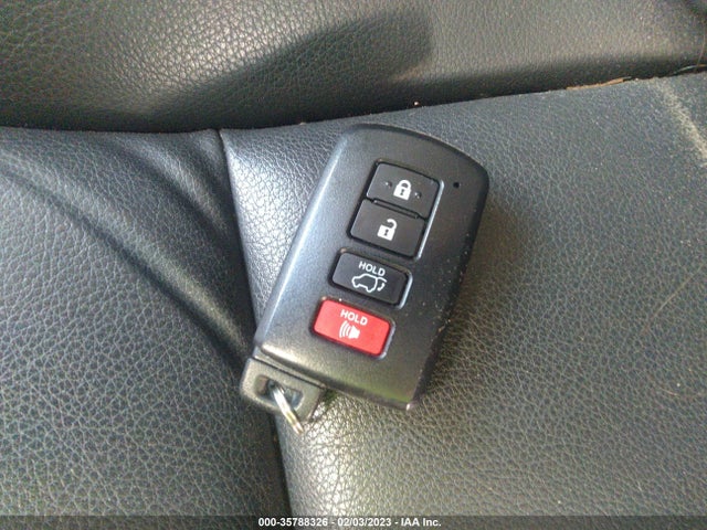 2018 TOYOTA RAV4 LIMITED/PLATINUM VIN: 2T3DFREV1JW751954