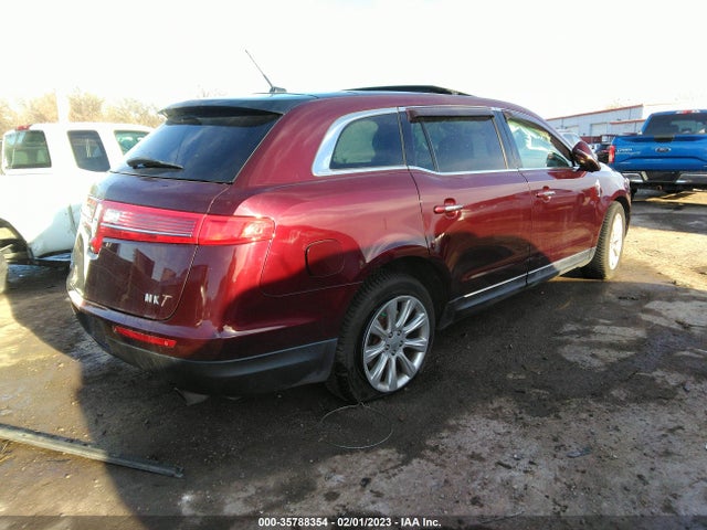 2018 LINCOLN MKT RESERVE VIN: 2LMHJ5AT6JBL00910