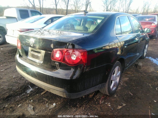 3VWRM71K89M073516 Volkswagen Jetta Sedan Se/sel