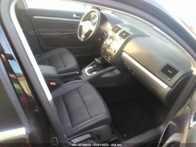 3VWRM71K89M073516 Volkswagen Jetta Sedan Se/sel