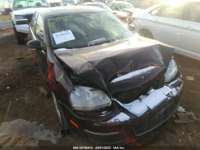 3VWRM71K89M073516 Volkswagen Jetta Sedan Se/sel