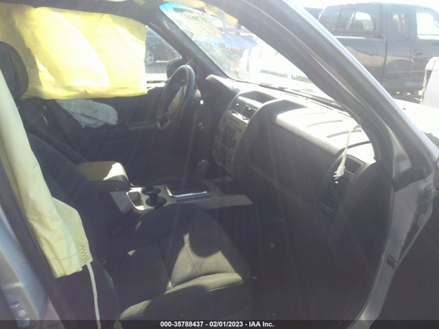2008 FORD ESCAPE XLT VIN: 1FMCU03178KE62072