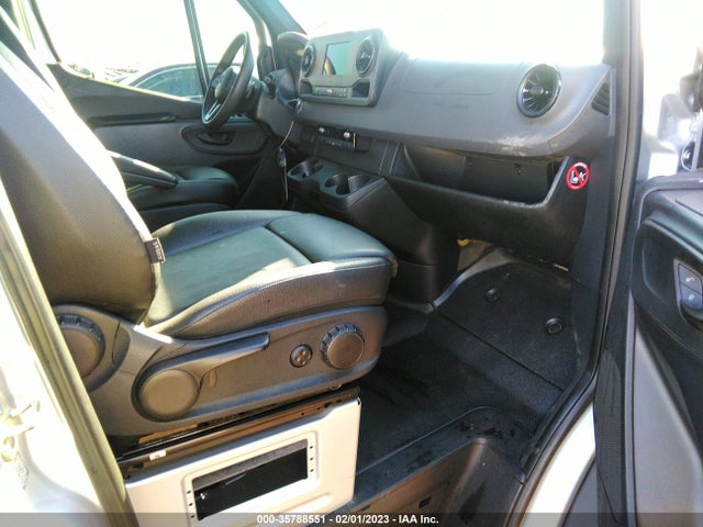 W1Y40BHY7MT064608 Mercedes-Benz SPRINTER CARGO VAN
