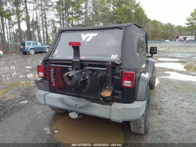 1J8FA54137L129102 Jeep Wrangler Sahara