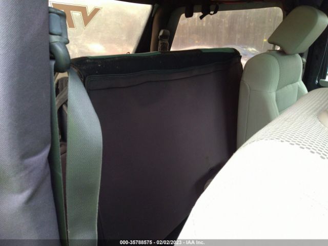 1J8FA54137L129102 Jeep Wrangler Sahara