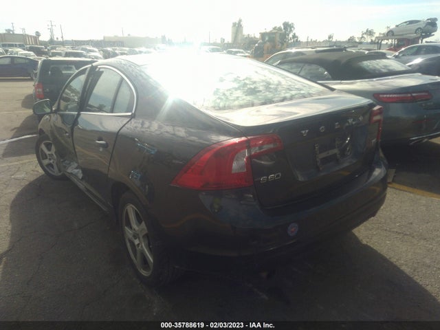 Volvo S60 T5 2012 YV1622FS0C2045614 Image 4