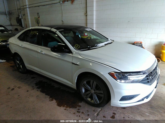 2020 Volkswagen Jetta, VIN: 3VWCB7BU2LM038702