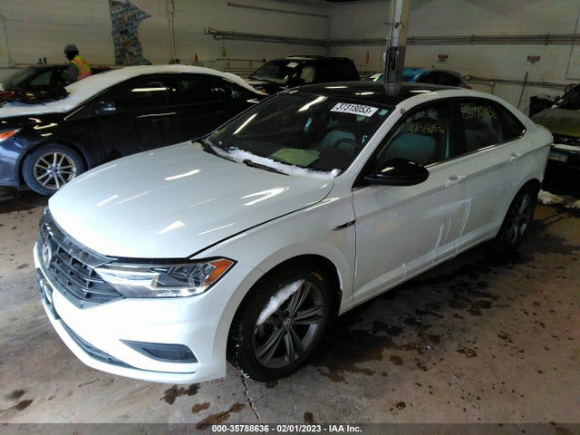 3VWCB7BU2LM038702 Volkswagen Jetta S/se/r-line