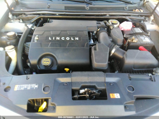 Lincoln MKS 2016 1LNHL9DK0GG600394 Image 12