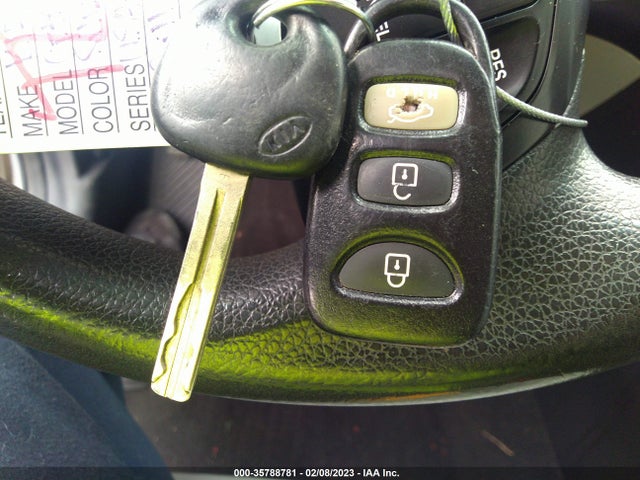 KIA Optima Lx 2011 KNAGM4A73B5124112 Image 3