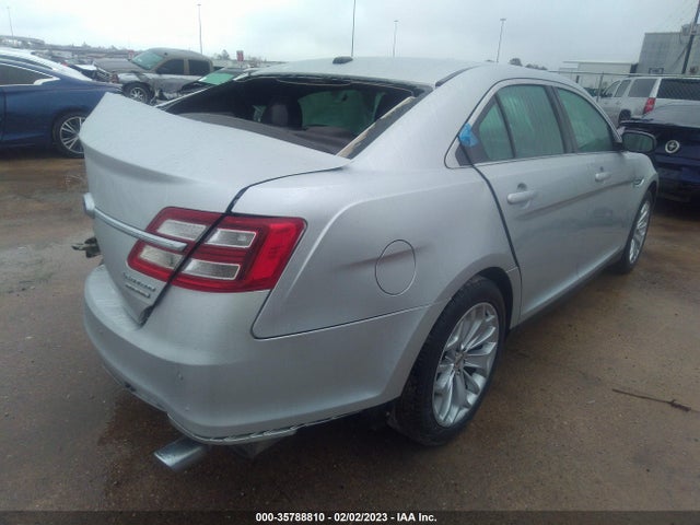2017 Ford Taurus, VIN: 1FAHP2F82HG111827