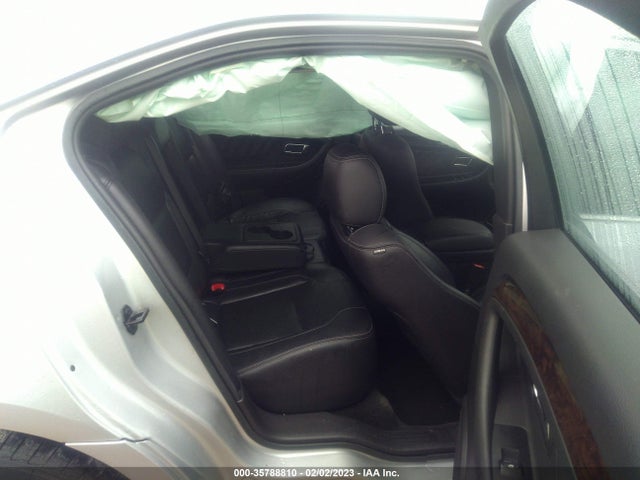 2017 Ford Taurus, VIN: 1FAHP2F82HG111827