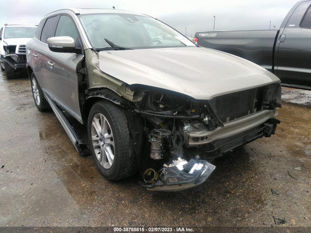 2016 Volvo XC60, VIN: YV4612RK3G2806675