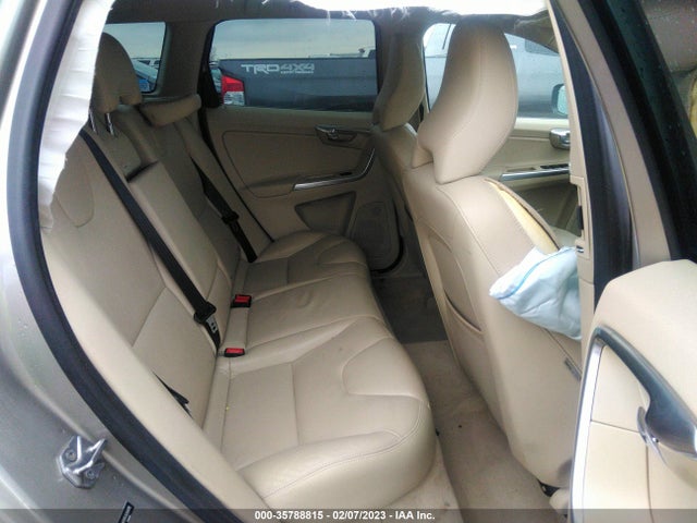 2016 Volvo XC60, VIN: YV4612RK3G2806675