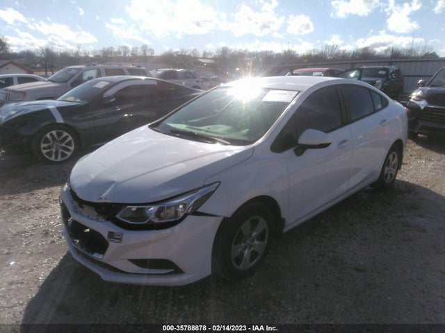 Chevrolet CRUZE LS 2018 1G1BC5SM5J7159949 Image 2