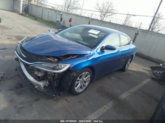 Chrysler 200 Limited 2016 1C3CCCAB1GN100910 Image 2