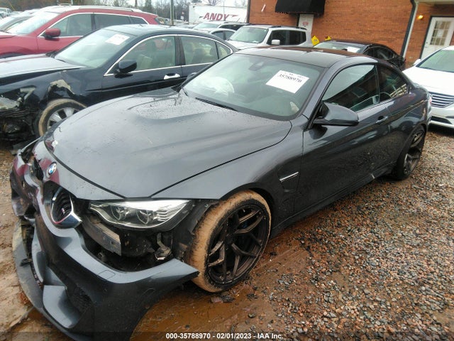 BMW M4 2016 WBS3R9C53GK335887 Image 2