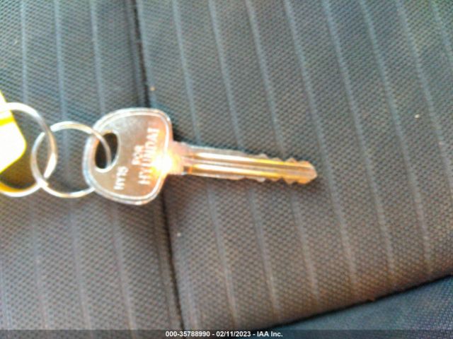 KNAFX4A66G5458278 KIA FORTE LX