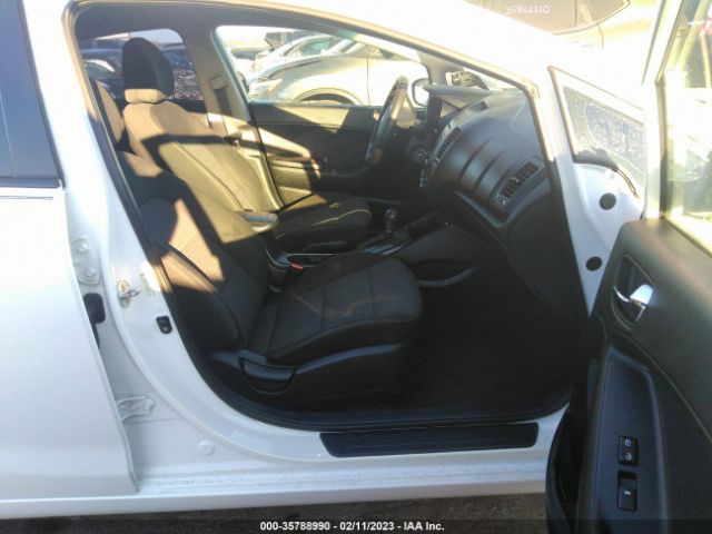 KNAFX4A66G5458278 KIA FORTE LX