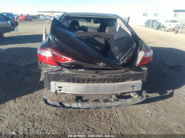 2015 TOYOTA CAMRY SE VIN: 4T1BF1FK1FU978820