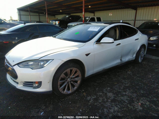 Tesla Model S Performance 2012 5YJSA1CP8CFP01332 Image 2