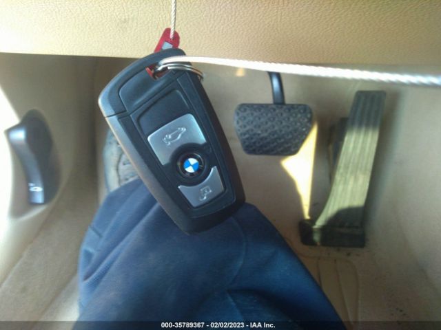 WBA3B3C58FF548931 BMW 3 Series 328i Xdrive