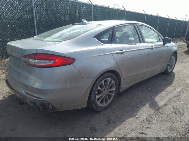 2020 Ford Fusion, VIN: 3FA6P0LU0LR112022