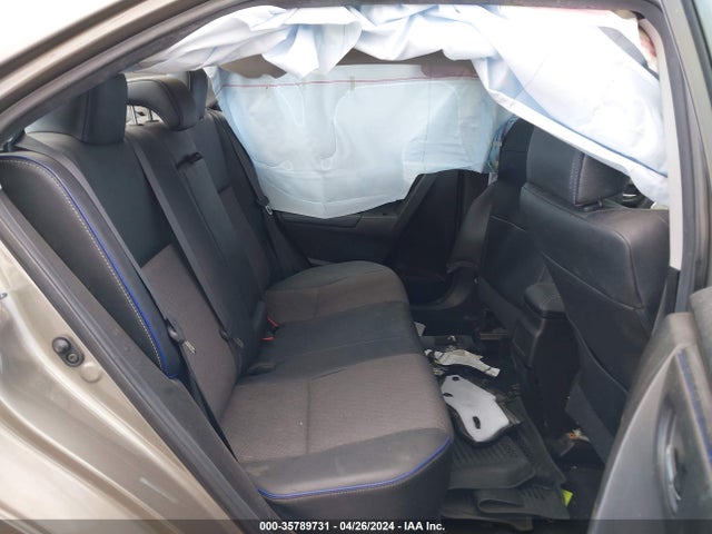 Toyota COROLLA SE 2018 5YFBURHE3JP739100 Image 8