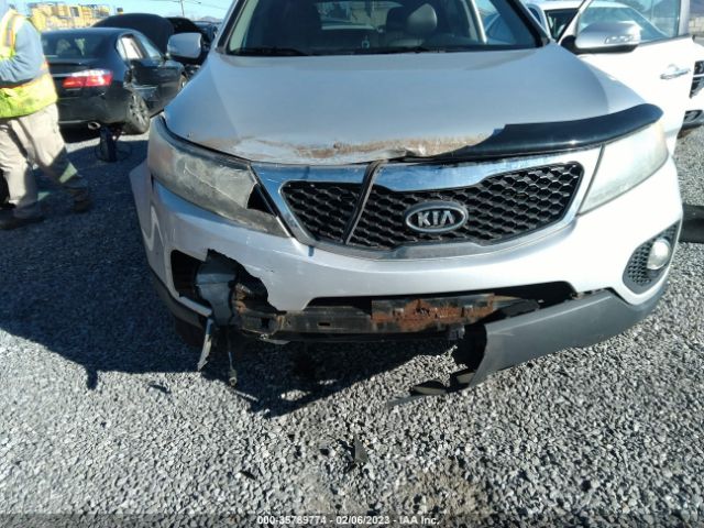 5XYKU4A17BG019914 KIA SORENTO EX
