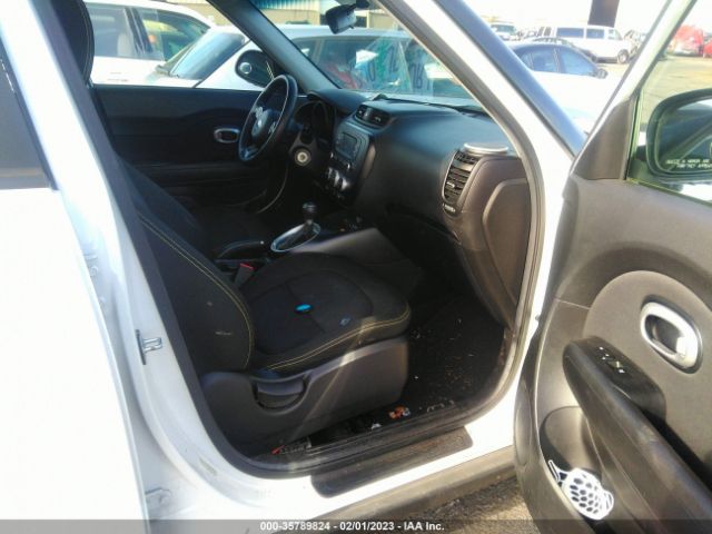 KNDJP3A5XF7141962 KIA SOUL +