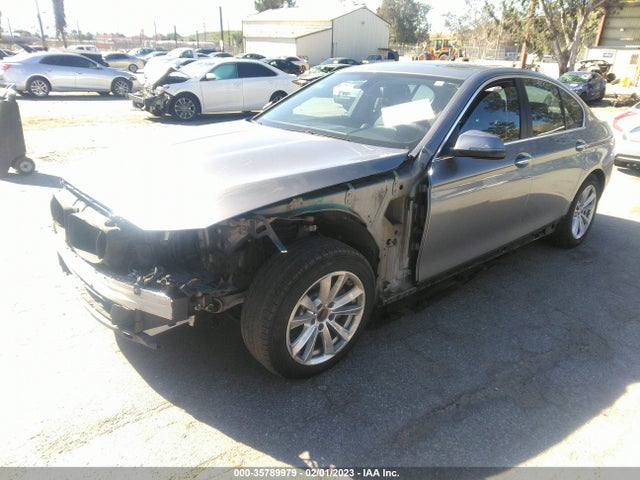 BMW 5 Series 528i 2015 WBA5A5C57FD516264 Image 2