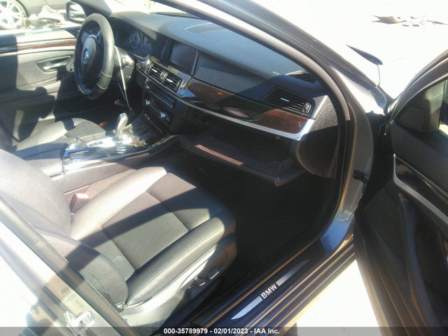 BMW 5 Series 528i 2015 WBA5A5C57FD516264 Image 5