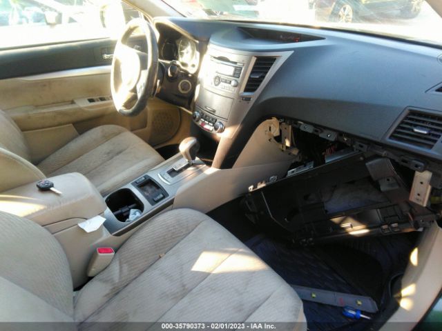 4S4BRBCC5A3323584 Subaru Outback All-weather