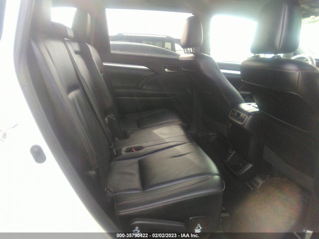 Toyota Highlander Se/xle 2019 5TDJZRFH4KS587539 Image 9