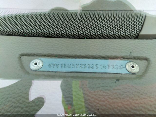 YV1SW592352514732 Volvo V70