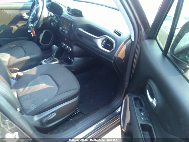 2016 Jeep Renegade, VIN: ZACCJABT5GPE28657