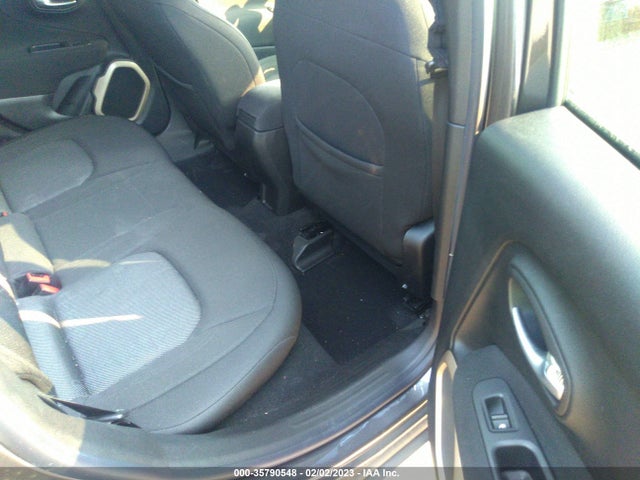 2016 Jeep Renegade, VIN: ZACCJABT5GPE28657